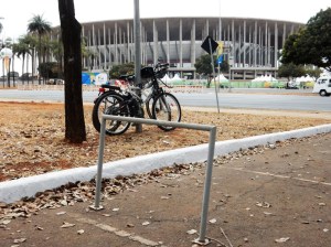 dscn4445_13-08-2016_estadio_bicicletas_bicicletario_edit