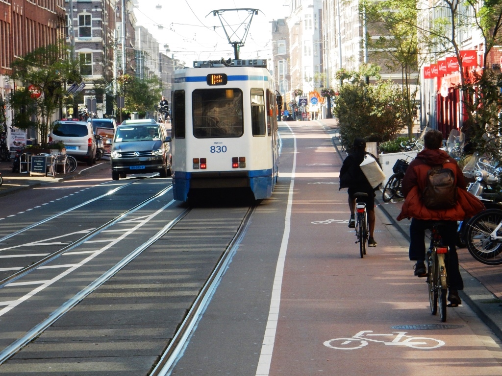 DSCN1431_27-09-2018_Tram_Ciclofaixa_Pintura_Bicicletas_edit